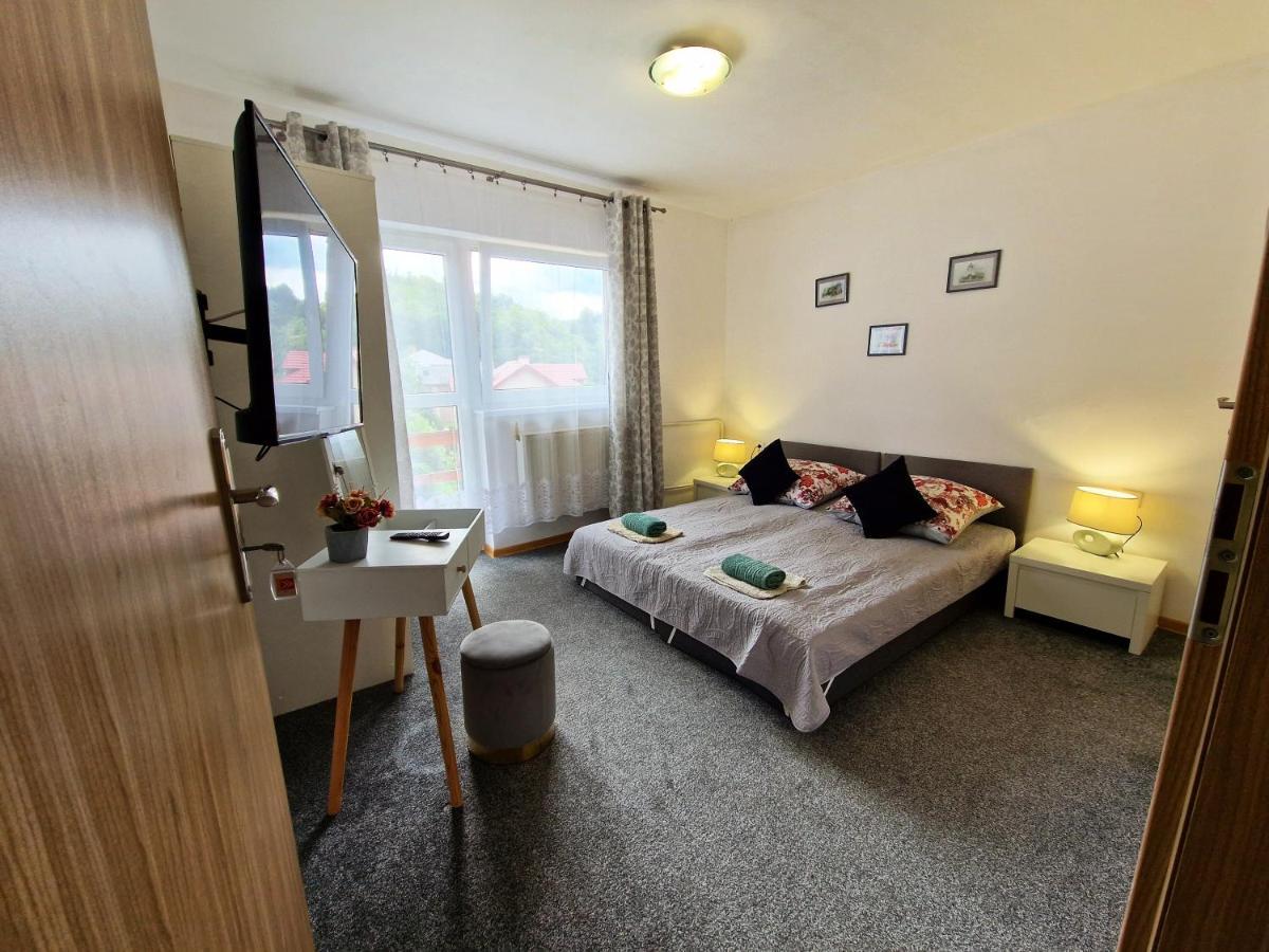 Dalia Otel Iwonicz-Zdrój Dış mekan fotoğraf